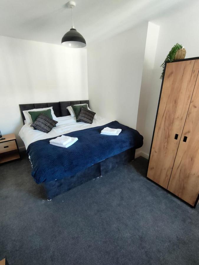 Lovely Refurbished Apartments, Morecambe Promenade Esterno foto
