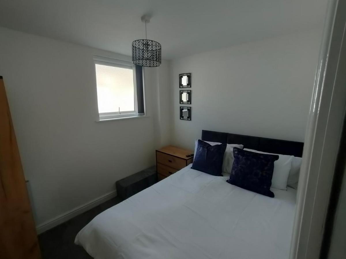 Lovely Refurbished Apartments, Morecambe Promenade Esterno foto